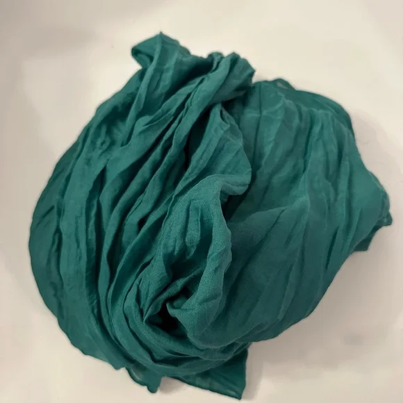 3 scarf bundle - Picture 10 of 14